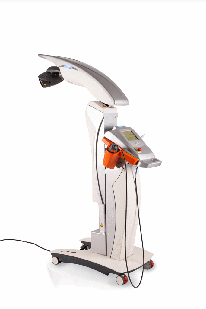 Apparecchiatura per laser terapia e riabilitazione